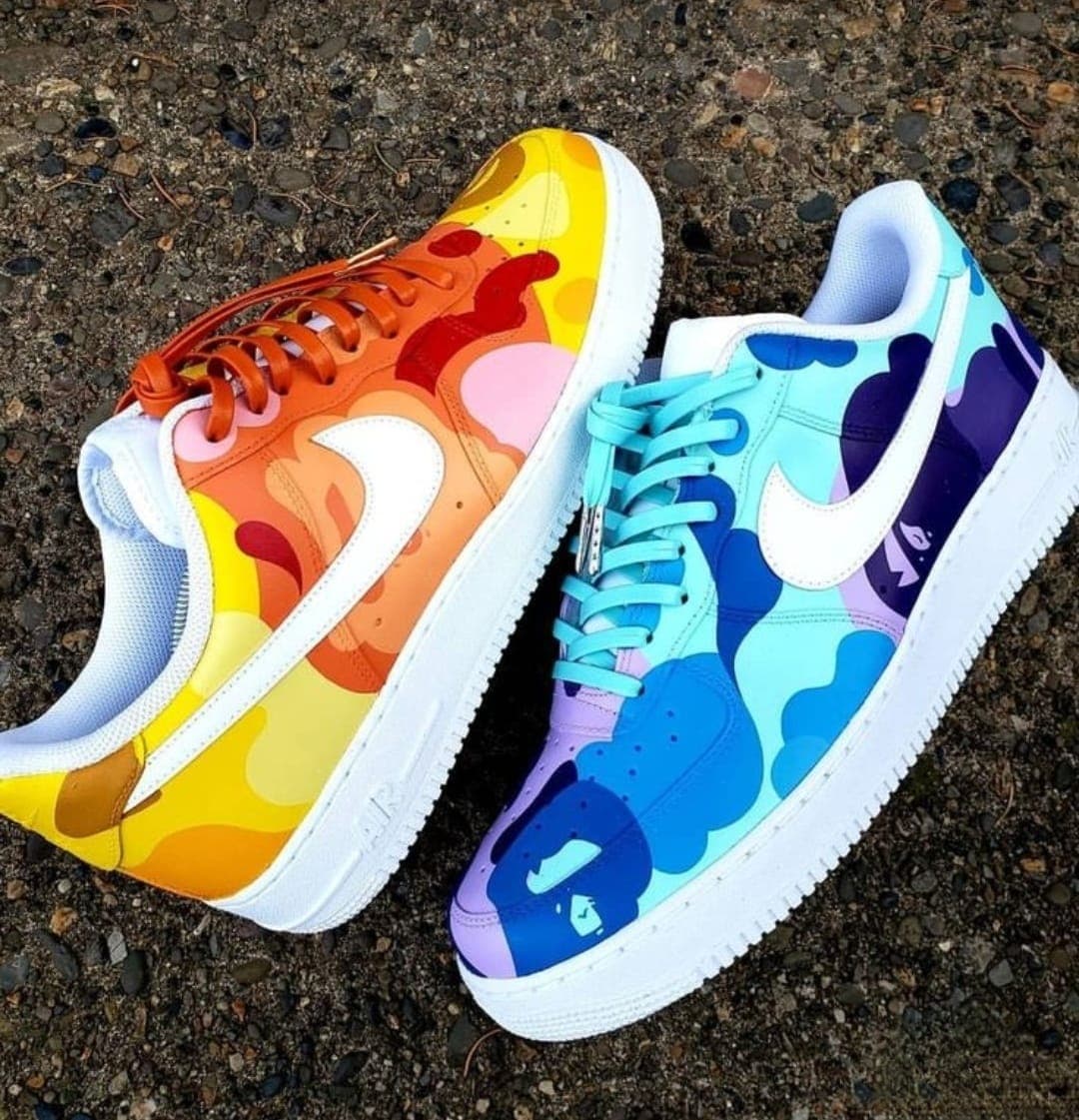 Sneakers